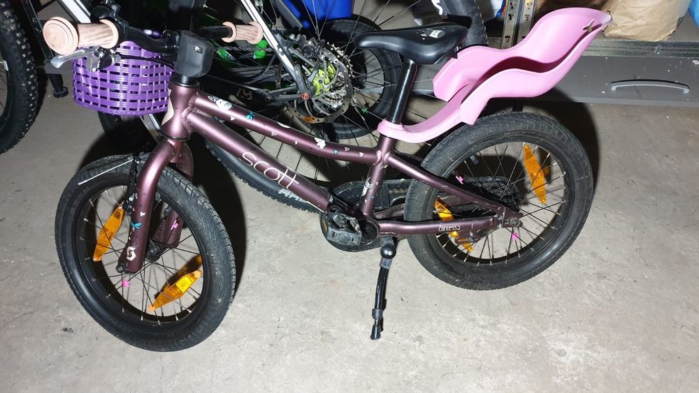 Bicicleta fetita