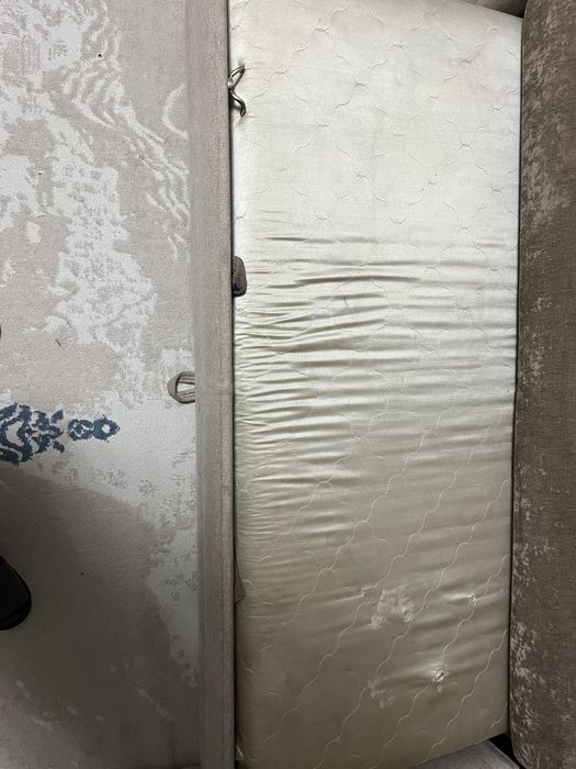 Угловой диван в