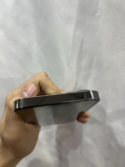 IPhone 13 Pro 256GB        .