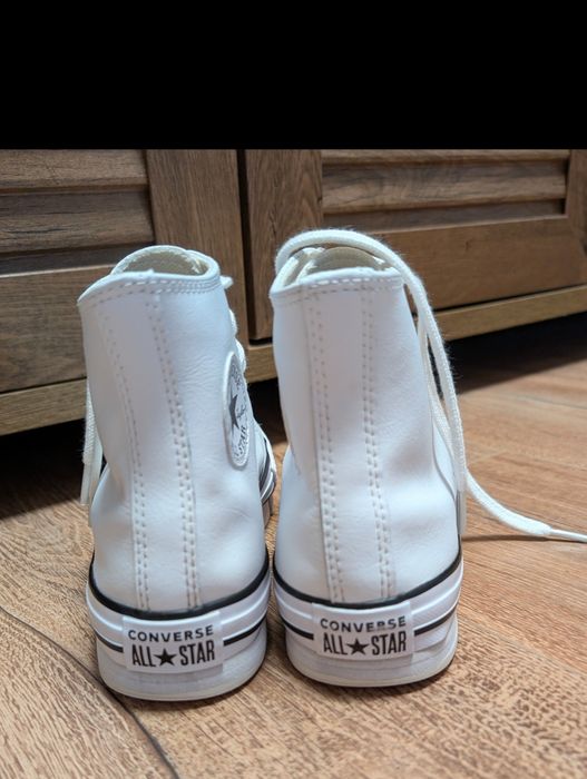 Converse All Star – adidași albi din piele, stare foarte bună, 36,5