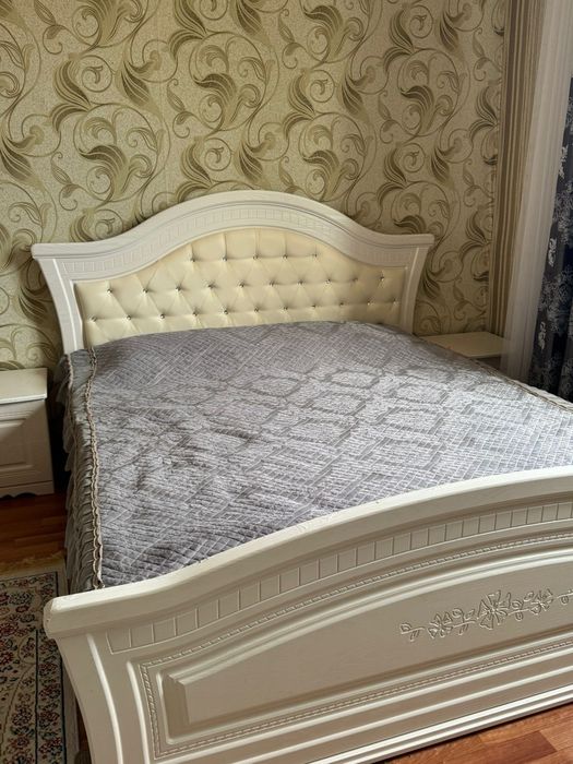 Красивая кровать