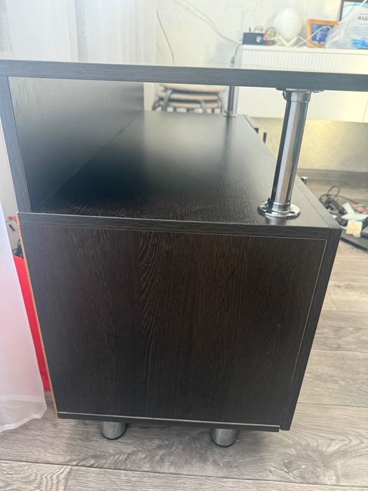 Тумба под телевизор