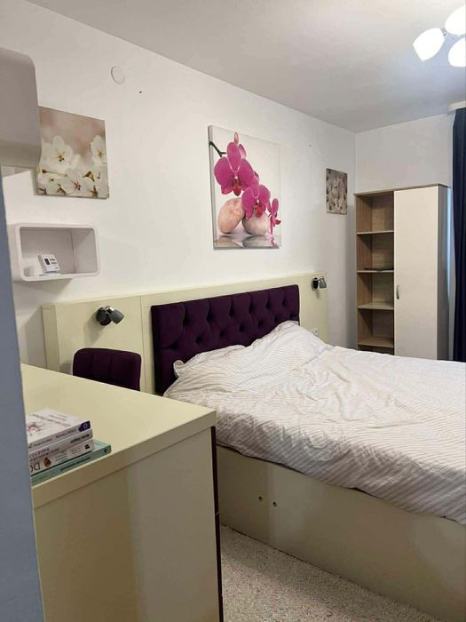 Teatrul de vara * Curtea Veche 2 camere mobilat+utilat modern etajul 1