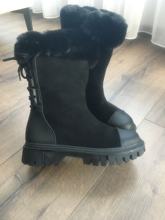Дамски ботуши, топли и леки, с грайфер за студено и хлъзгаво време