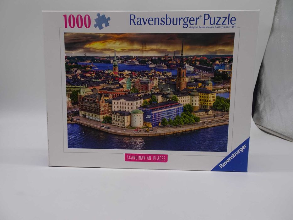 Ravensburger - Puzzle Stockholm Suedia 1000 piese design nou