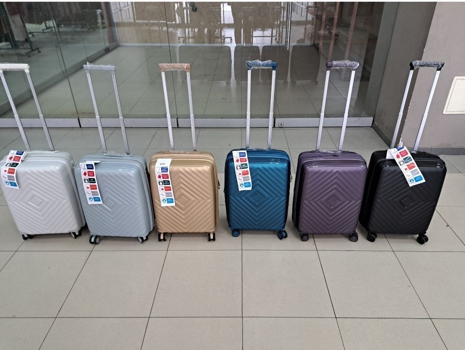 Нови куфари от полипропилен