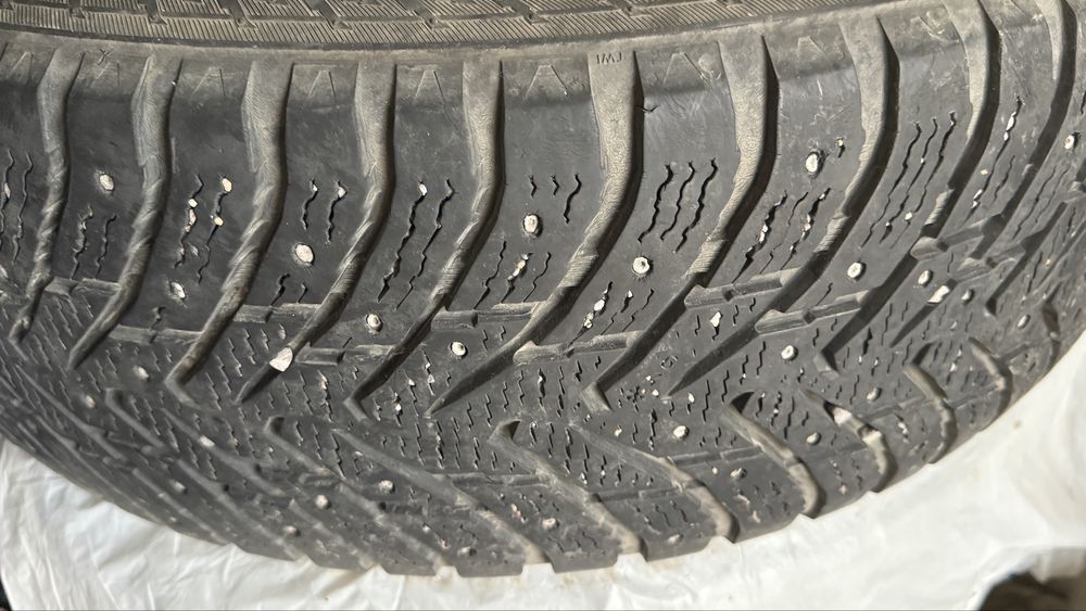 Балон Шина в хорошем состаяние