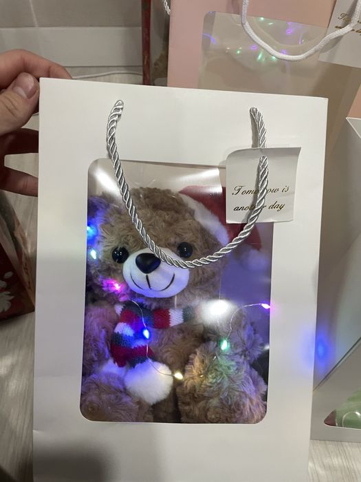 Новогодный бокс (мишка) подарка