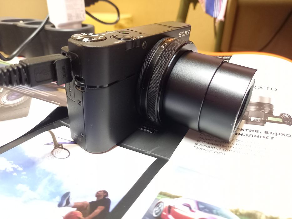Фотоапарат Sony RX100 V