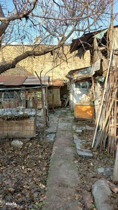 Braila, Teren  390 mp cu casa degradata - CENTRAL