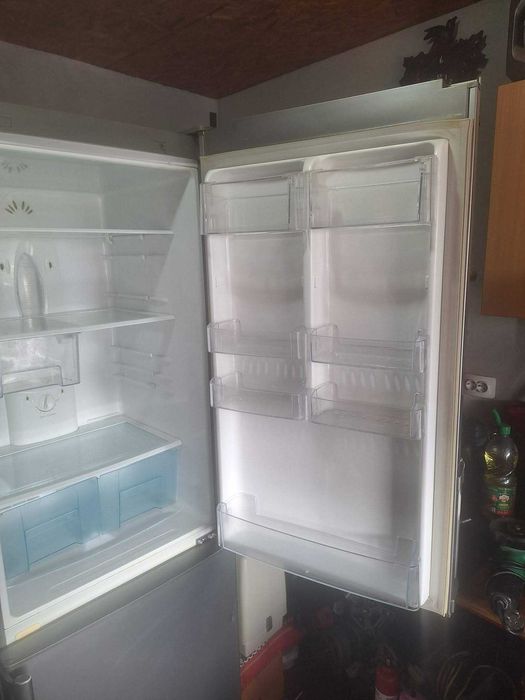 Frigider LG / A++ / 322 l