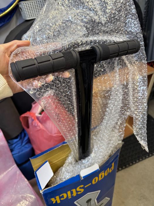 Pogo stick Kendama Bulgaria ПОГО СТИК – V200 BLACK – QU-AX POGO STICK