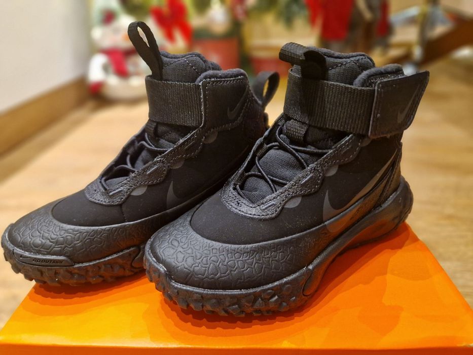 Детски зимни обувки Nike Terrascout