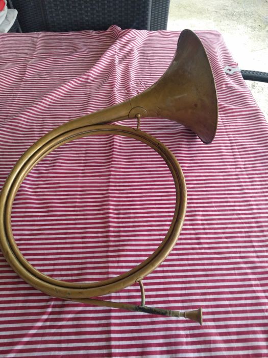 Продавам Англииска медна ловна тръба антикварна