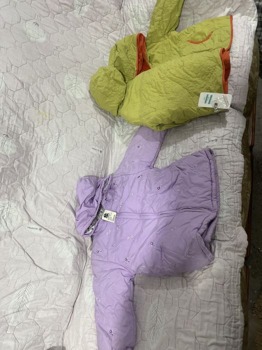 Продается детский зимние куртки