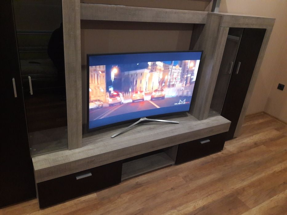 Телевизор Samsung 49 inch