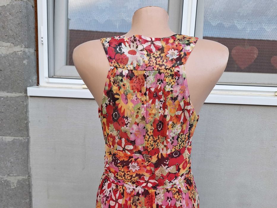 **Cyrill Red  | rochie dama | bust 84 cm | mar. 40 - 42 | M - L