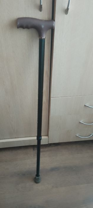 Продам бадик трость