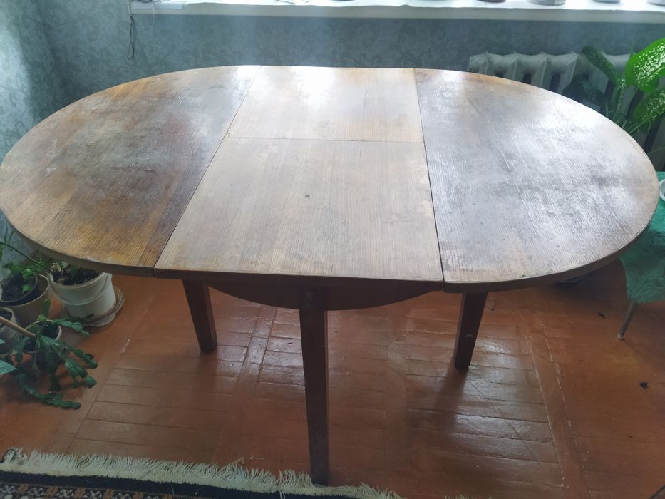 Стол деревянный раскладной б/у.