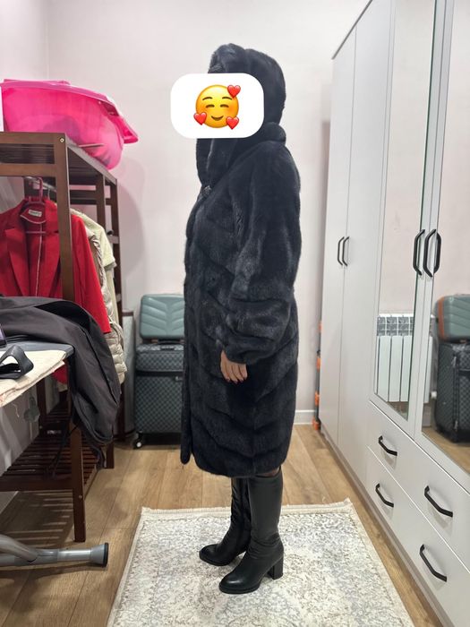 Продам норковую шубу