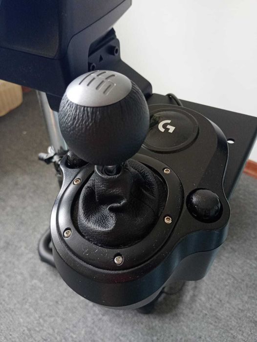 Set Volan LOGITECH G29 + Schimbător de viteze + Suport