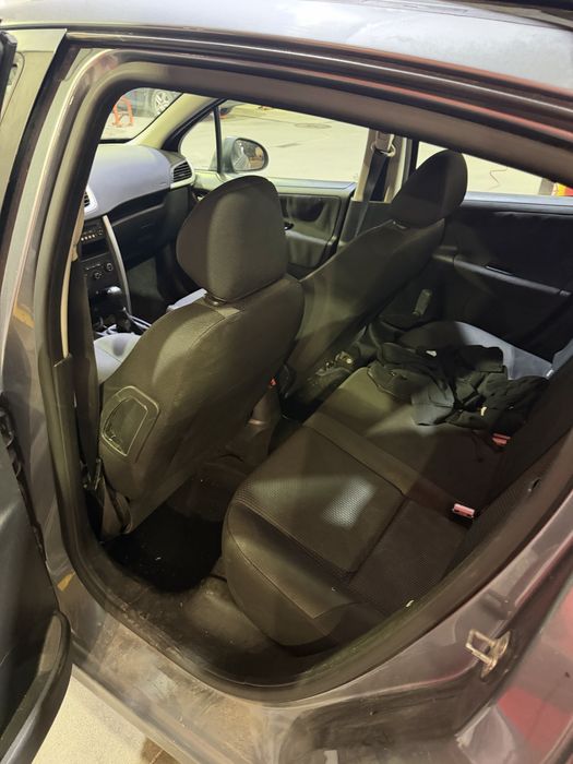 Peugeot 1.4 HDI 2011г