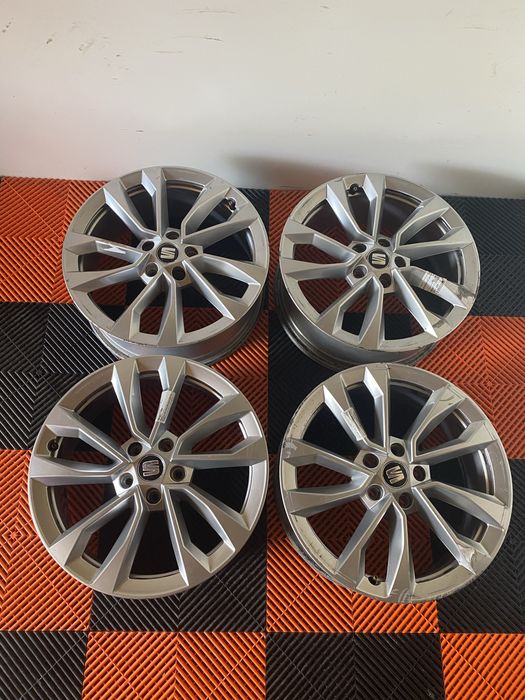 Jante originale Skoda Karoq,VW tiguan,Seat pe 18