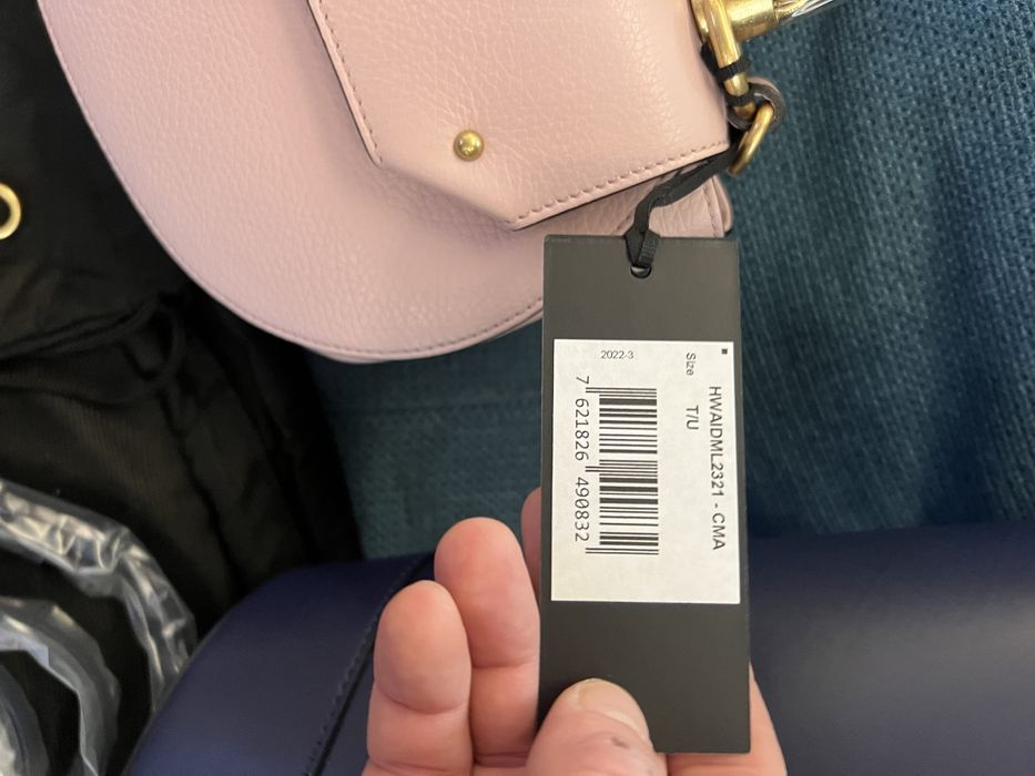 Чанти GUESS.Нови модели.Топ цена.100%ориг.С етикети,кутия,всичко от до