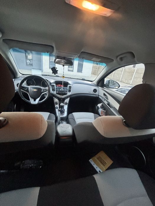 Chevrolet cruze LS 1.6 2011 benzina (+gpl din fabrica)