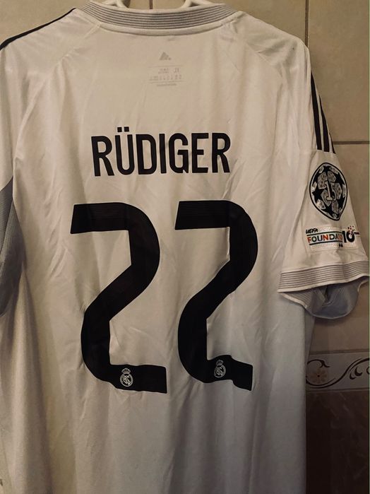 Tricou real madrid