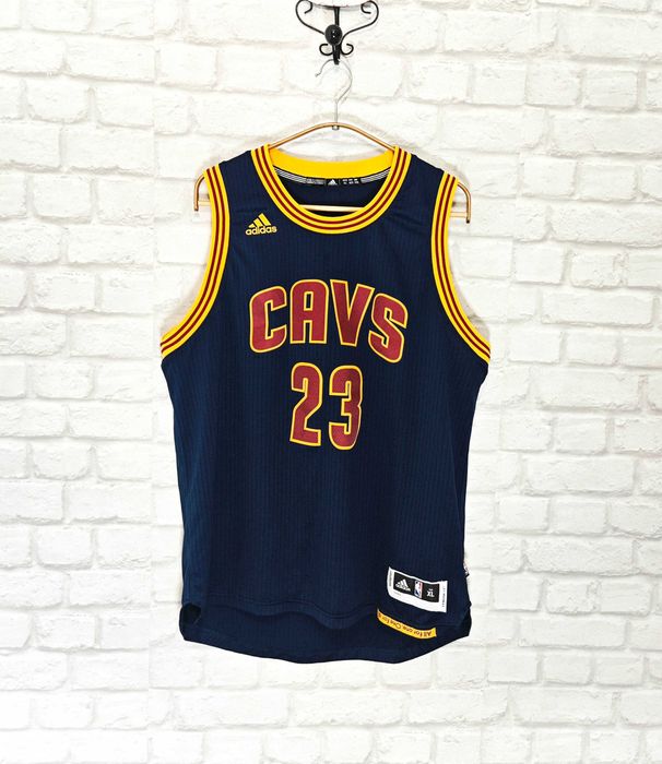 Adidas Cleveland Cavaliers Lebron James Баскетбона тениска за юноши 18 - 20 г