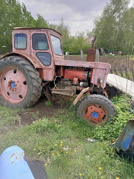 Продам трактор т-40
