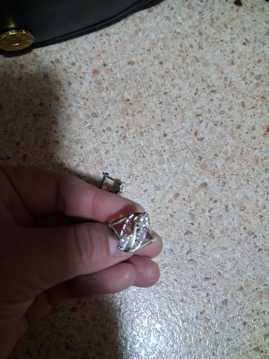 Продам комплект Серьги и кольцо 925 пробы