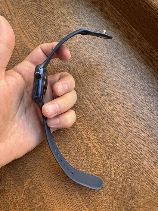 Apple watch series 6 (GPS)