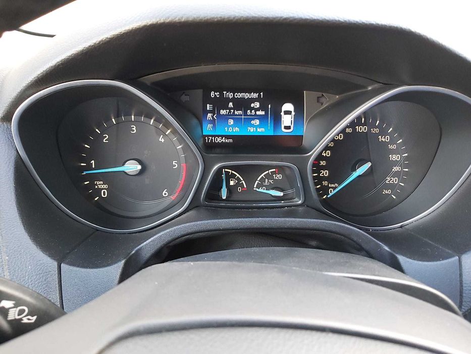 Ford Focus 1.5 tdci-120CP -2017 -fără Adblue-masina personala.