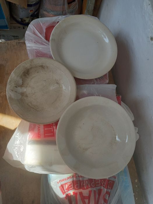 Продам Тарелки разные