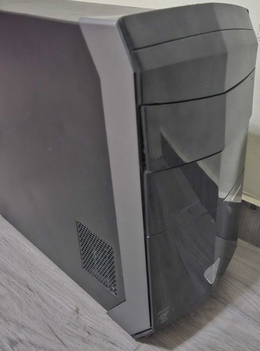 unitate pc medion i5 4570S 16gb gtx 760 ssd 128gb hdd 1Tb