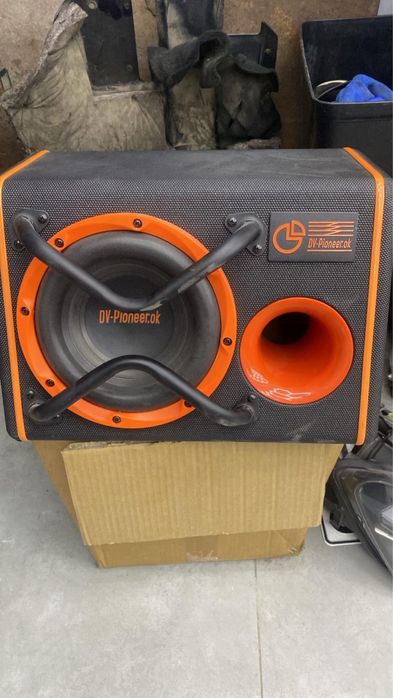 Продам сабвуфер