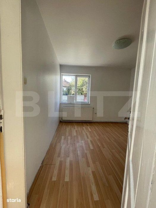 Casa 3 camere, pretabila activitate, zona Piata Chiriac