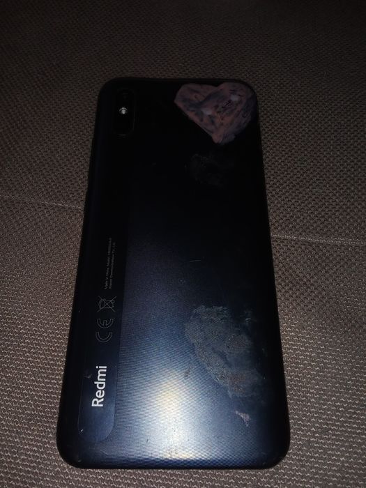 Продам на запчасти смартфон Redmi 9A