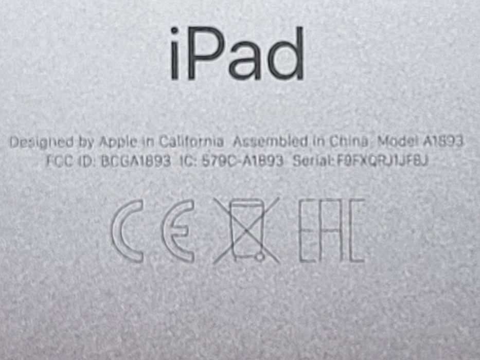 Продам Айпад 6 в нерабочее состоянии.