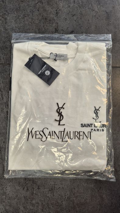 РАЗПРОДАЖБА! Оригинална мъжка тениска Yves Saint Laurent - Размер Л - 100% памук
