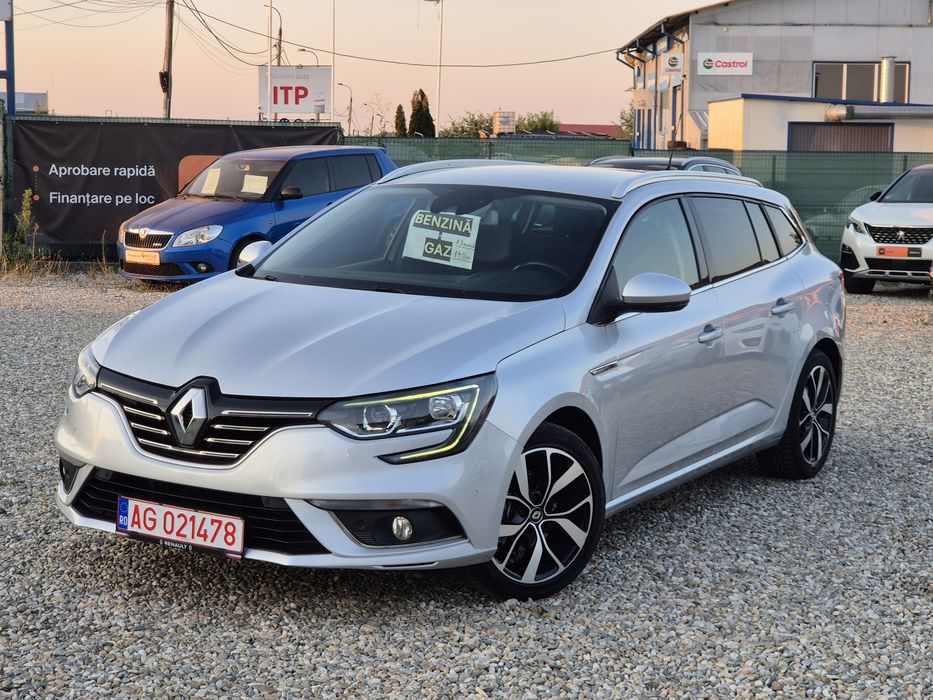 RENAULT Megane