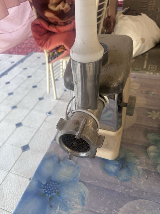 Продается микровалновка и мясоробка