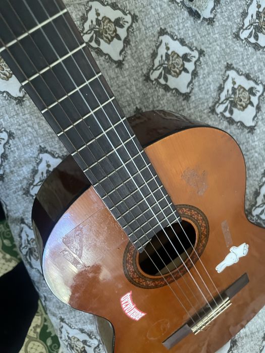 Гитара YAMAHA c40