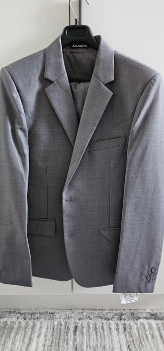 Продам костюм мужской