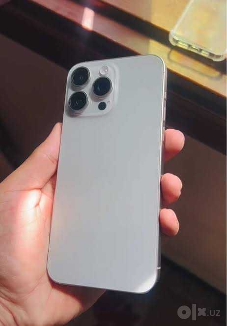 iPhone 15 PRO 256GB