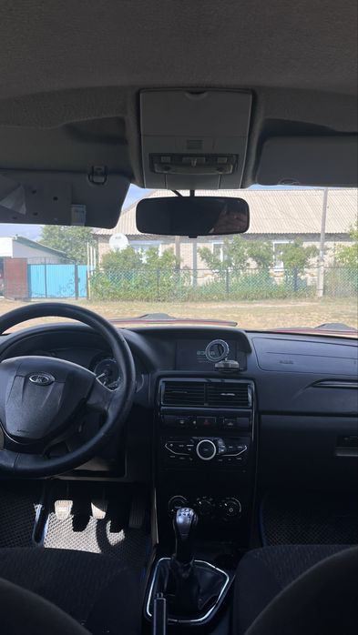 Продам приору 2 люкс