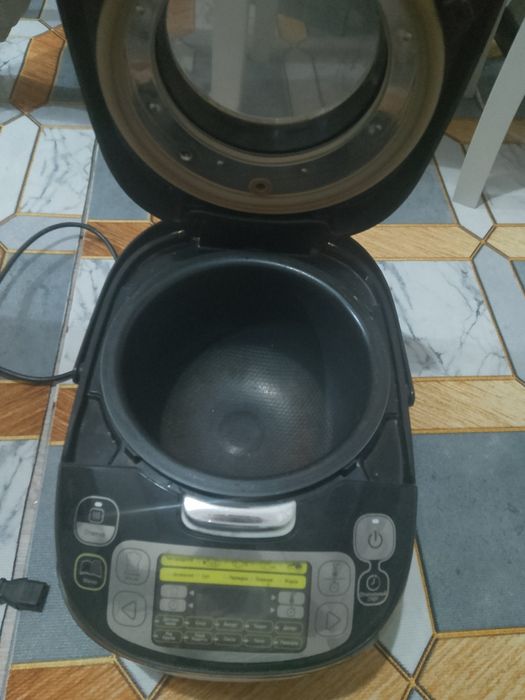 Продам мультиварку