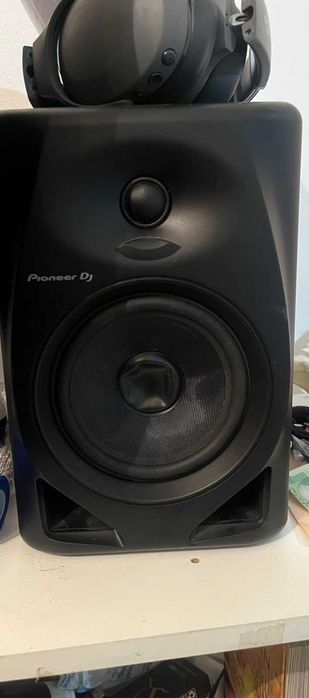 Pioneer DJ DDJ-FLX4 +  Pioneer DJ DM-40D